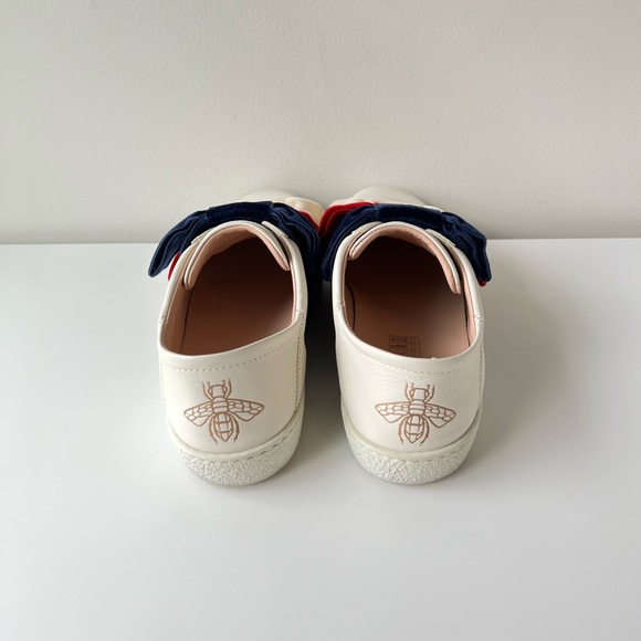 Gucci women’s Ace Sneaker with velvet bows size 36.5 - Picture 3 of 8